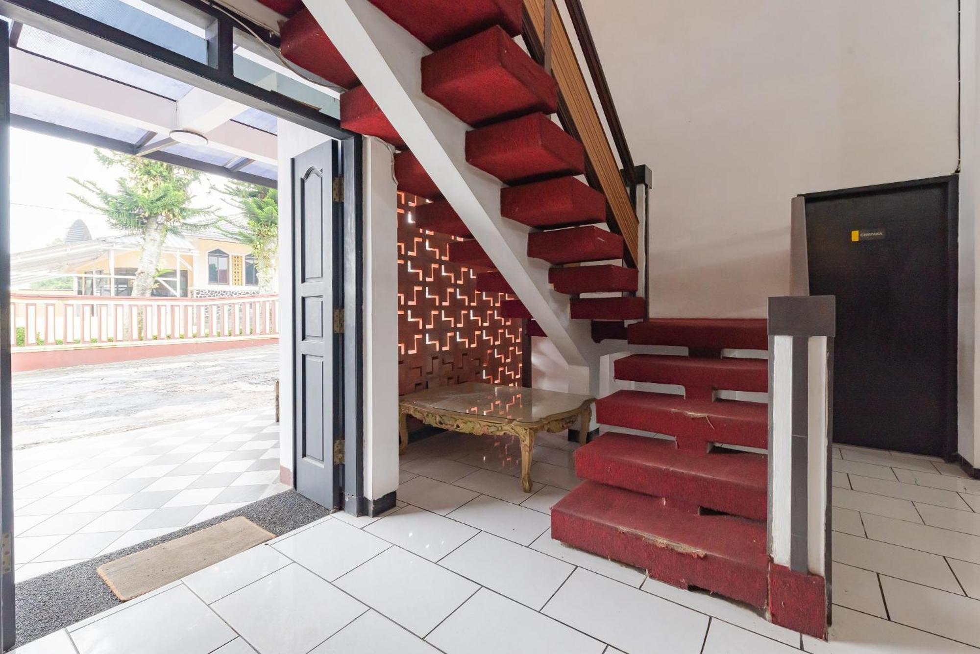 Reddoorz Near Taman Kota Lapang Merdeka Sukabumi Exteriör bild
